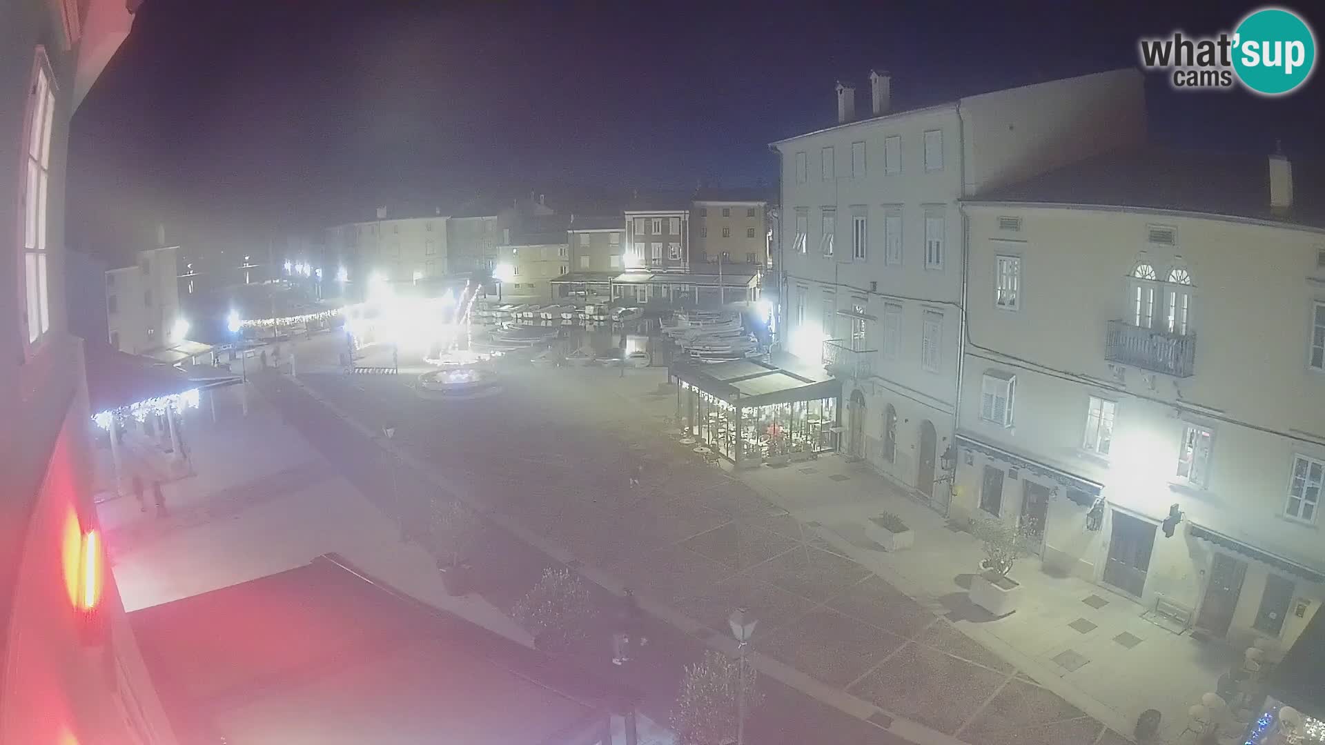 LIVE cam Cres città – piazza principale e “mandrač” – isola di Cherso – Croazia