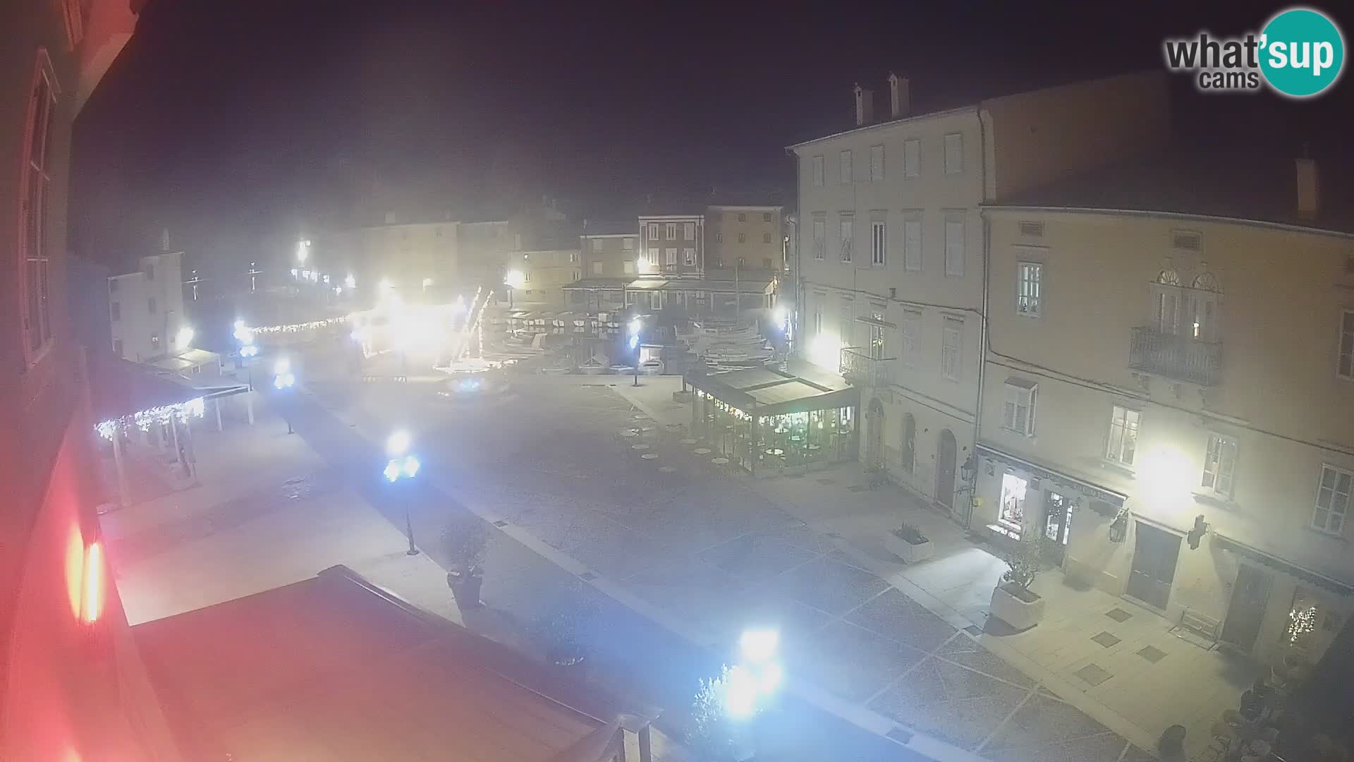 LIVE cam Cres Stadt – Hauptplatz und “mandrač” – Cres Insel – Kroatien