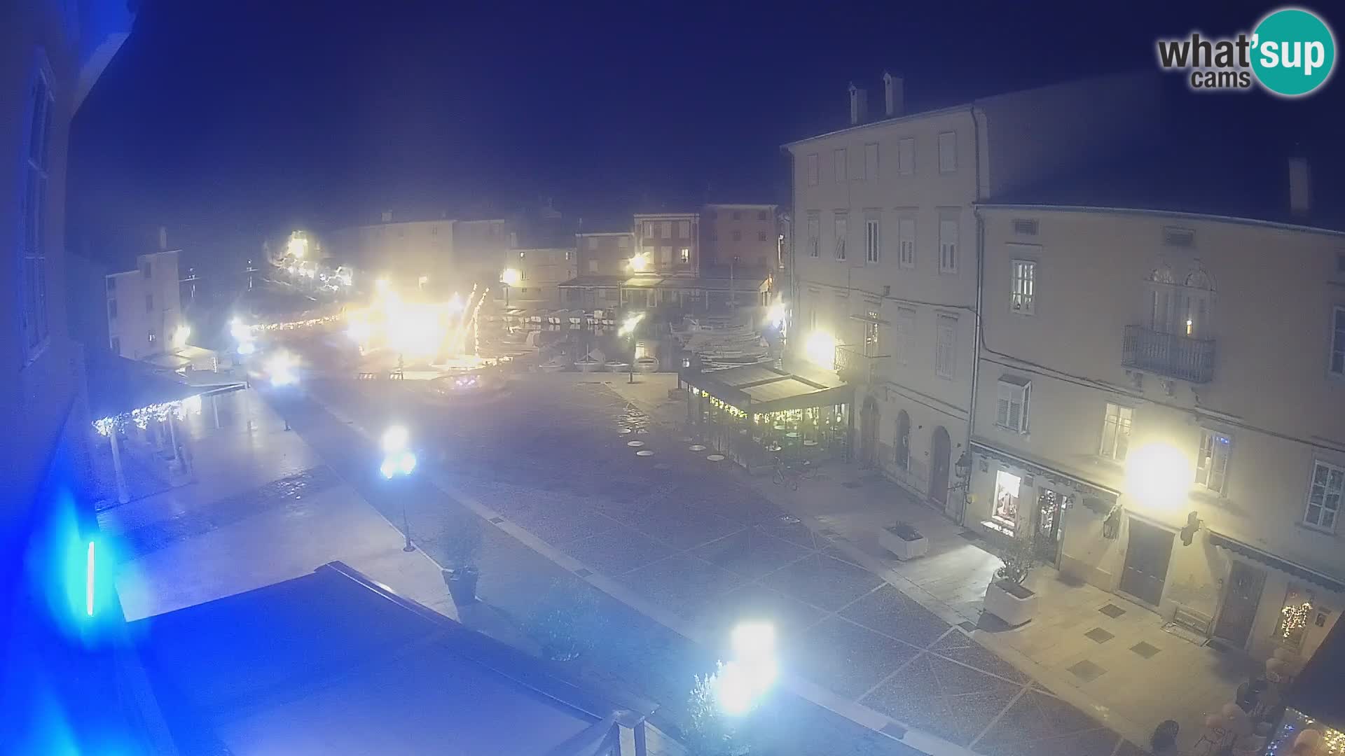 LIVE cam Cres città – piazza principale e “mandrač” – isola di Cherso – Croazia