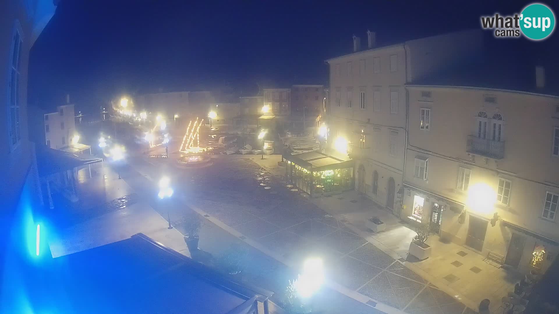 LIVE cam Cres Stadt – Hauptplatz und “mandrač” – Cres Insel – Kroatien