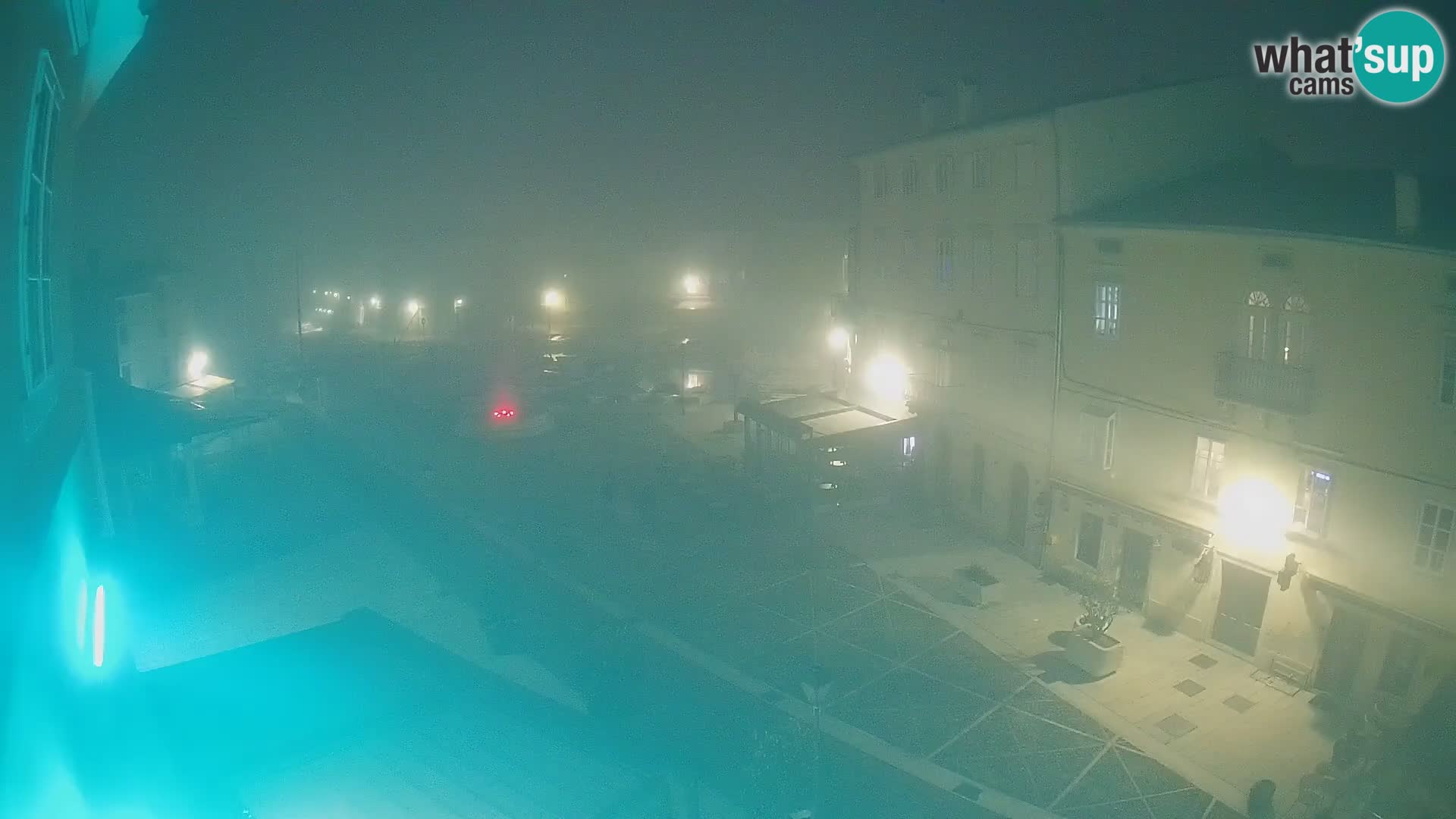 LIVE cam Cres città – piazza principale e “mandrač” – isola di Cherso – Croazia