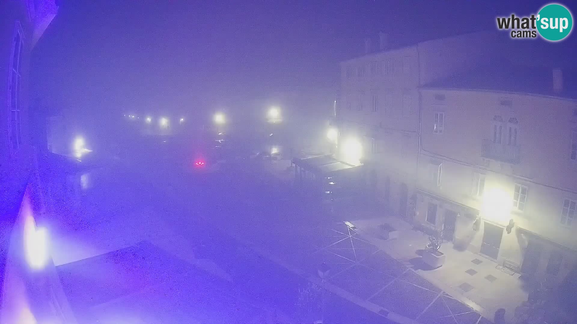 LIVE cam Cres città – piazza principale e “mandrač” – isola di Cherso – Croazia
