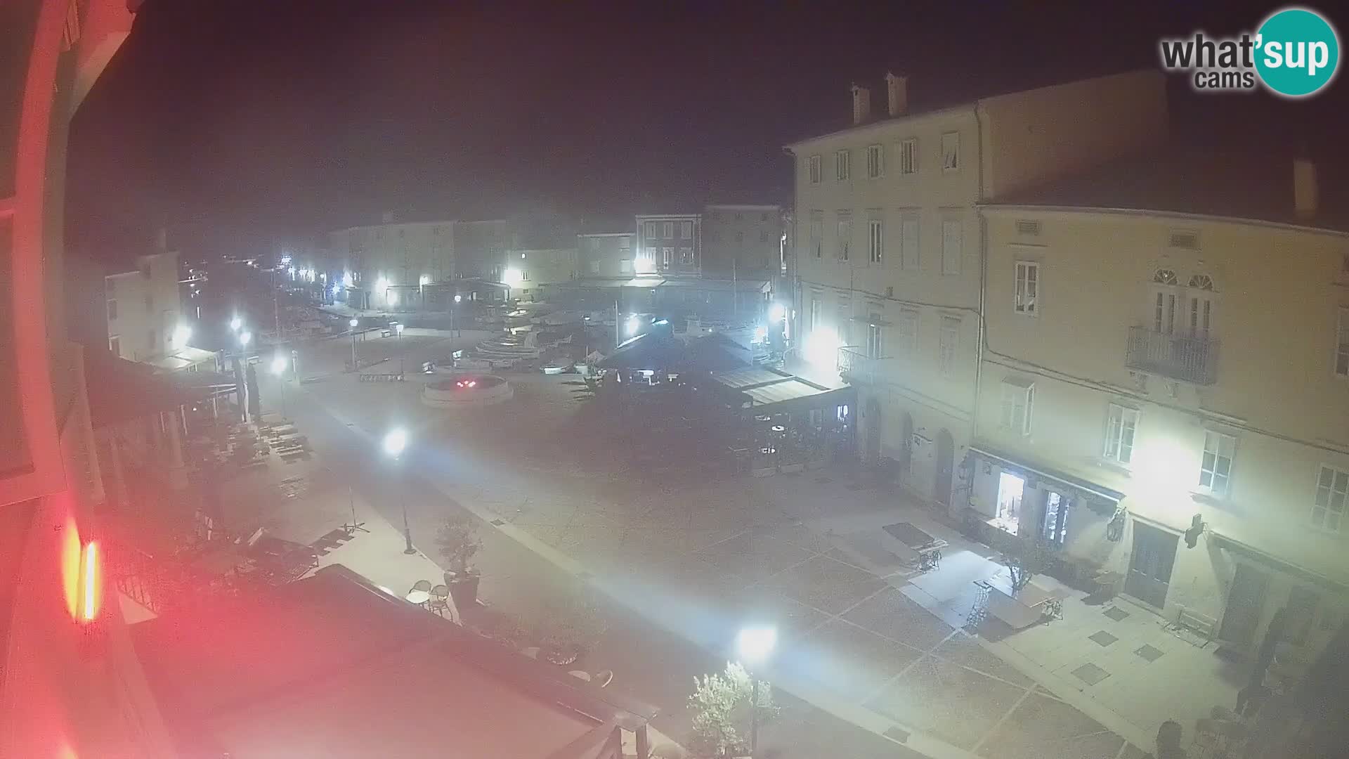 LIVE cam Cres Stadt – Hauptplatz und “mandrač” – Cres Insel – Kroatien