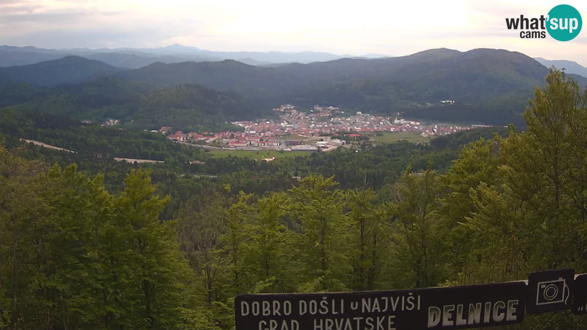 Panorama Delnice – vom Skigebiet Petehovac
