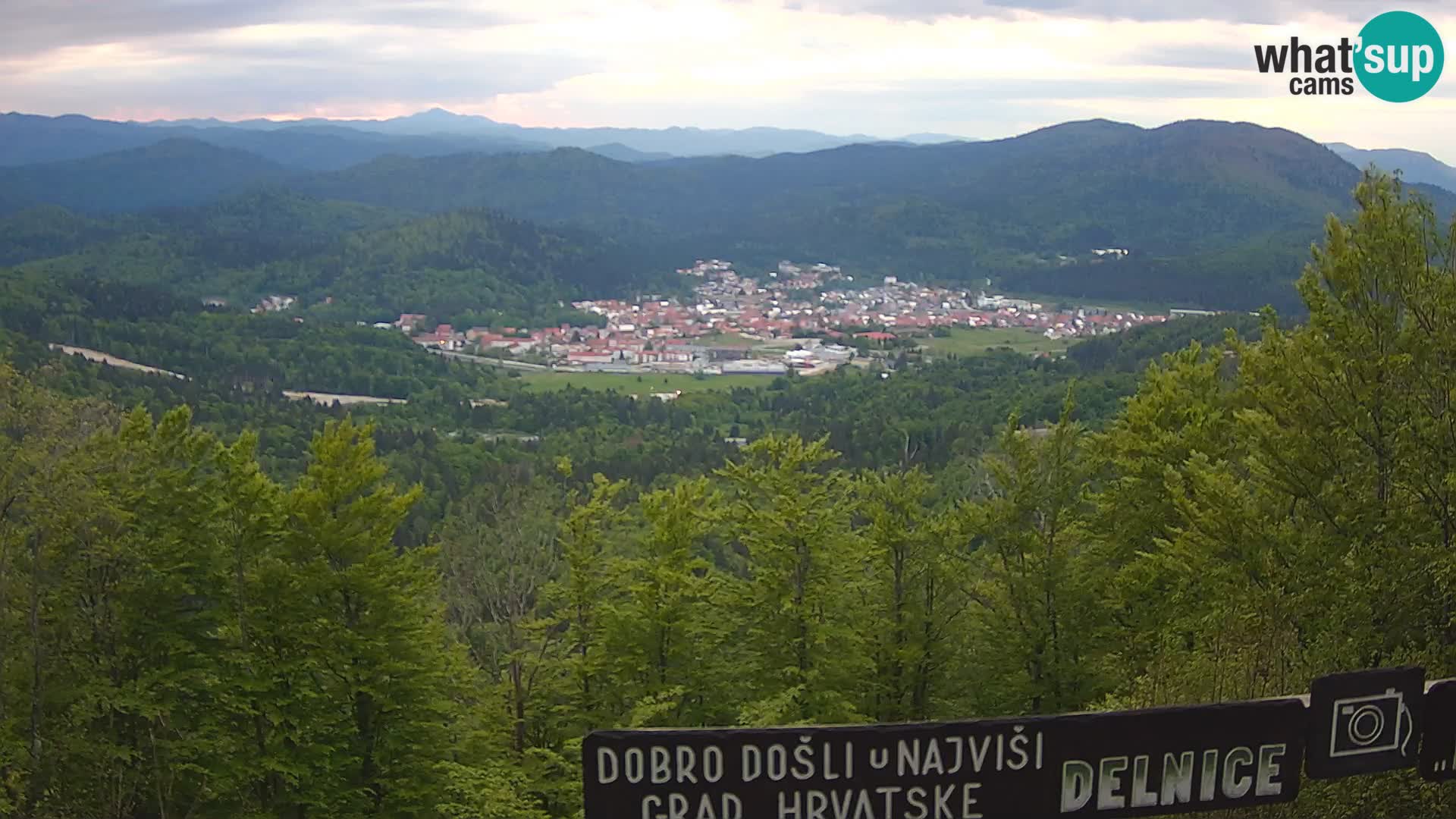 Panorama Delnice – vom Skigebiet Petehovac
