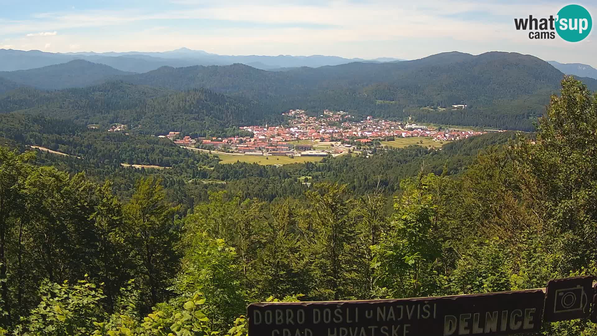 Panorama Delnice – vom Skigebiet Petehovac