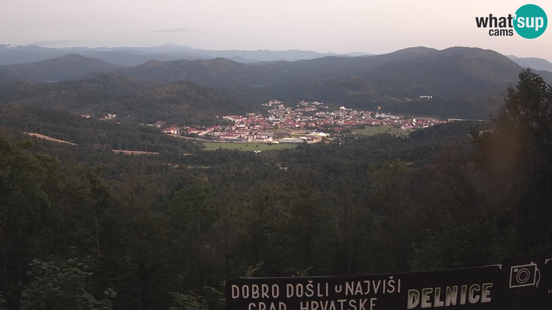 Panorama Delnice – vom Skigebiet Petehovac