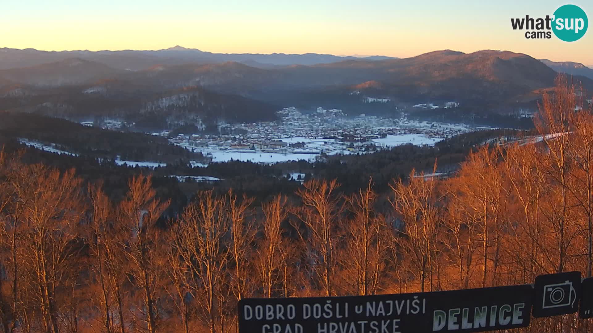 Panorama Delnice – vom Skigebiet Petehovac