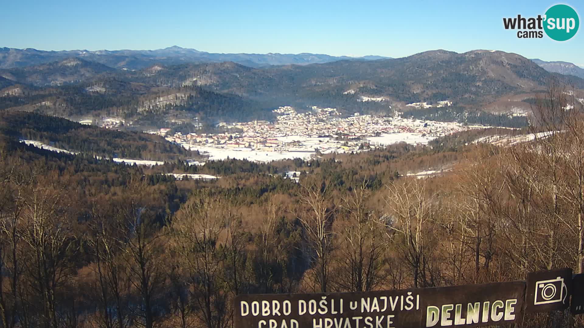 Panorama Delnice – vom Skigebiet Petehovac