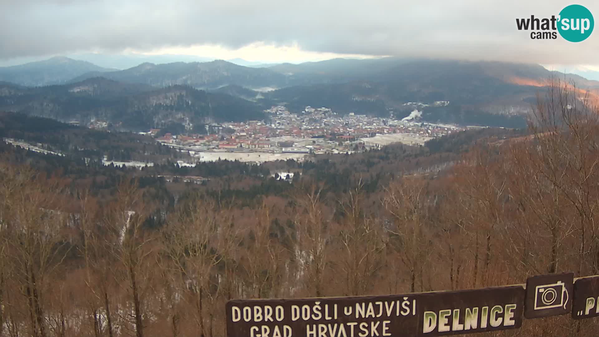 Panorama Delnice – vom Skigebiet Petehovac