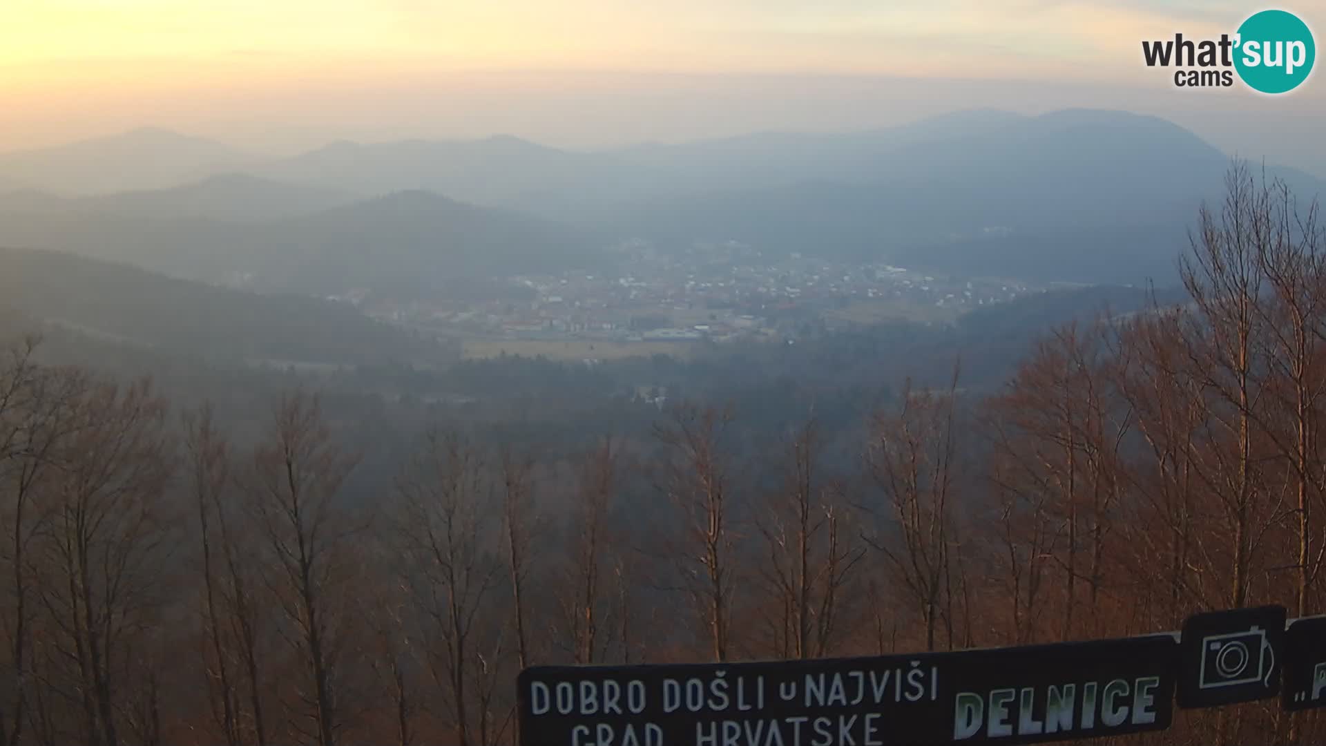 Panorama Delnice – vom Skigebiet Petehovac