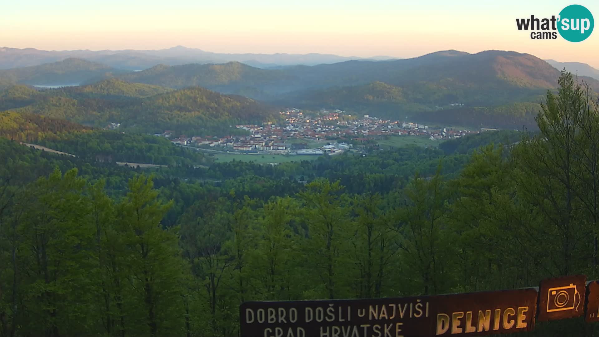 Panorama Delnice – vom Skigebiet Petehovac