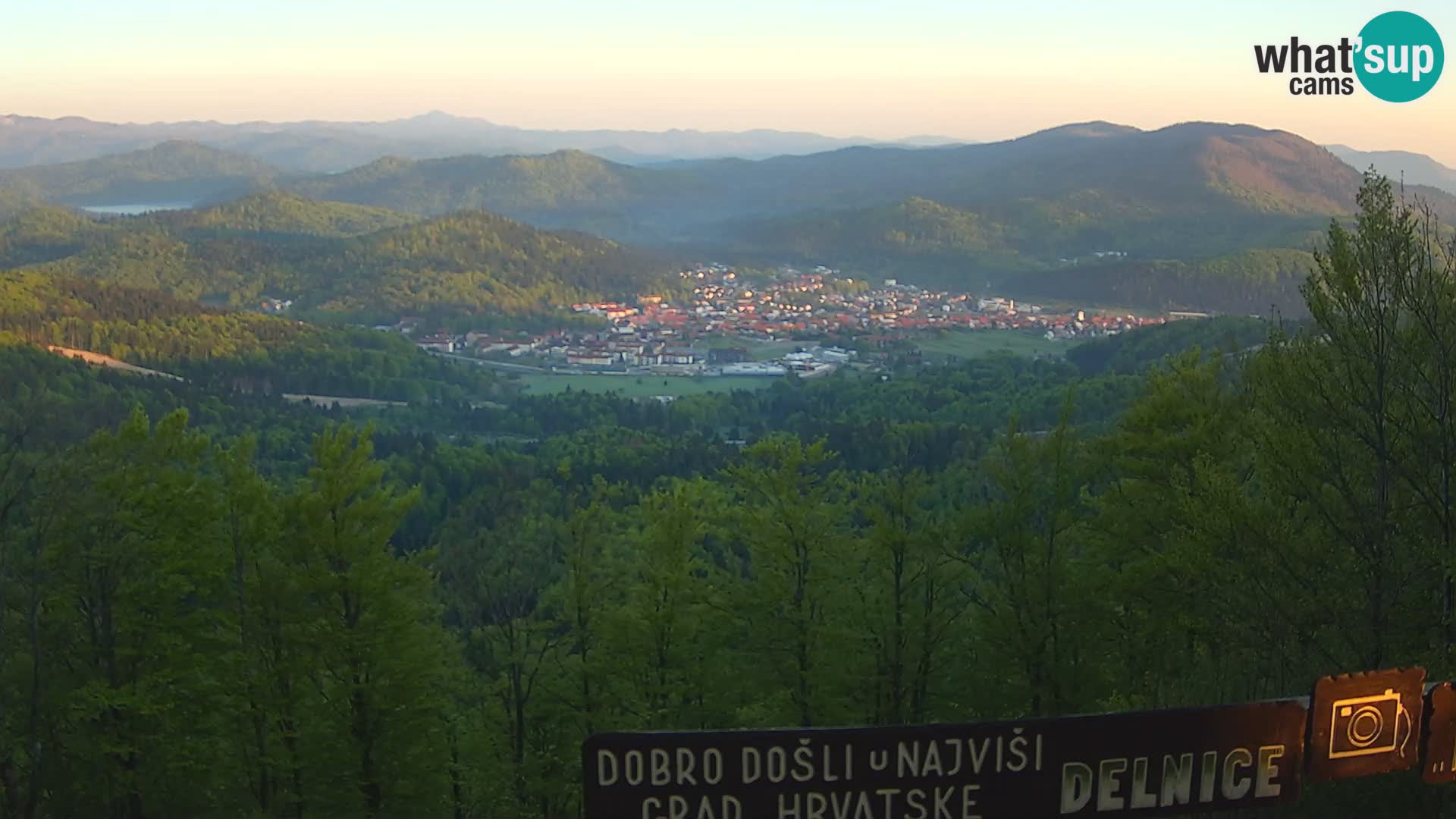 Panorama Delnice – vom Skigebiet Petehovac