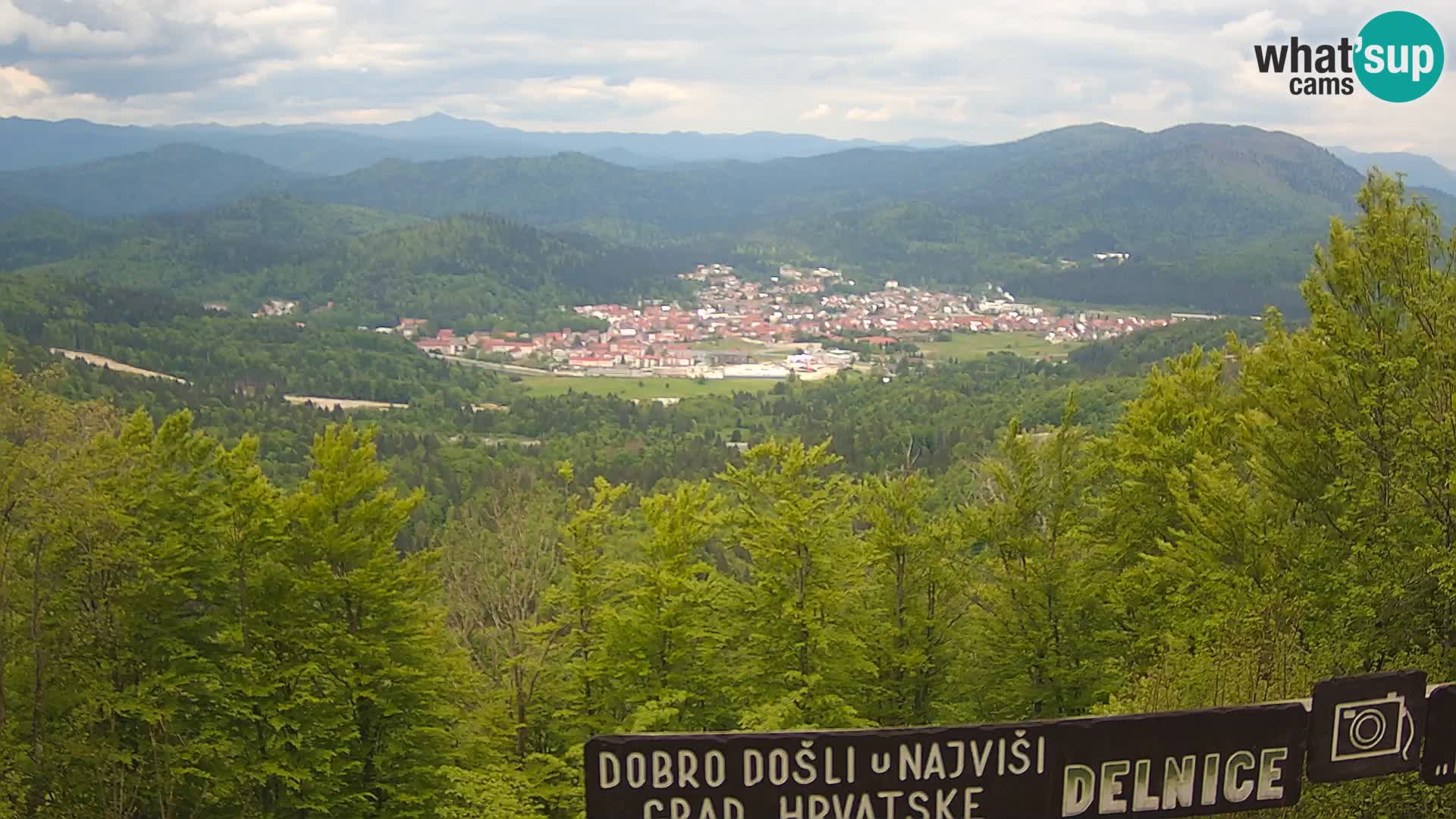 Panorama Delnice – vom Skigebiet Petehovac