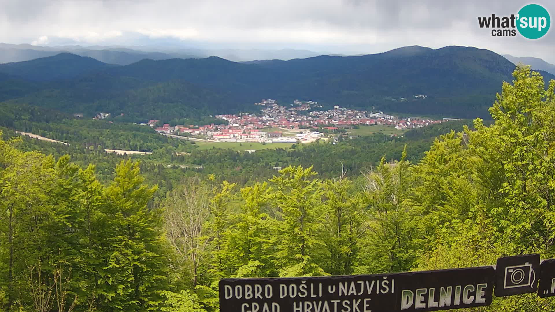 Panorama Delnice – vom Skigebiet Petehovac