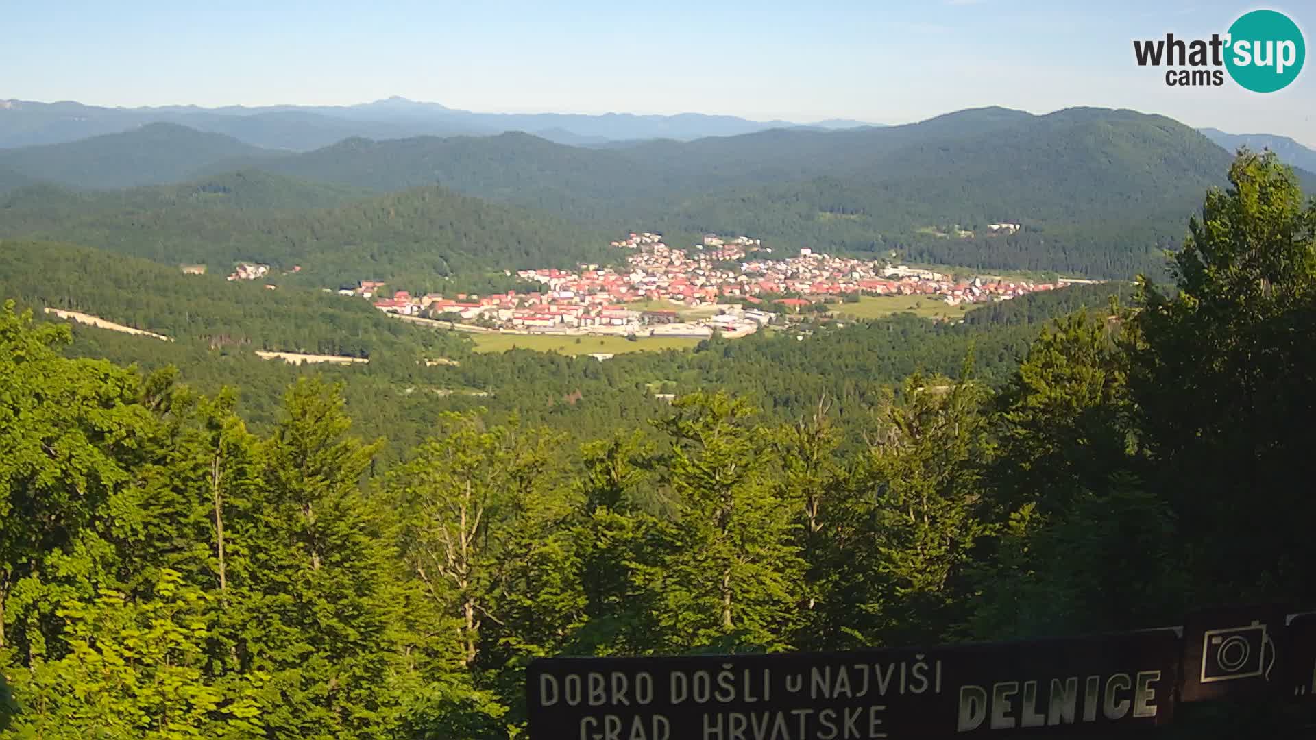 Panorama di Delnice – dalla stazione sciistica Petehovac