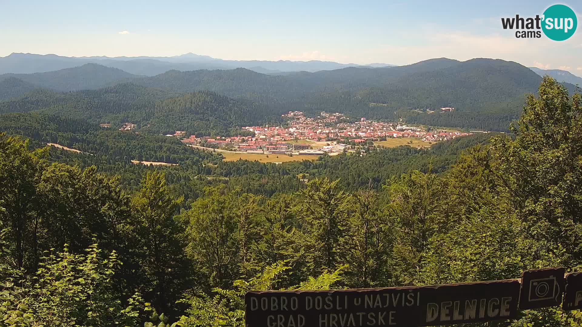 Panorama Delnice – vom Skigebiet Petehovac