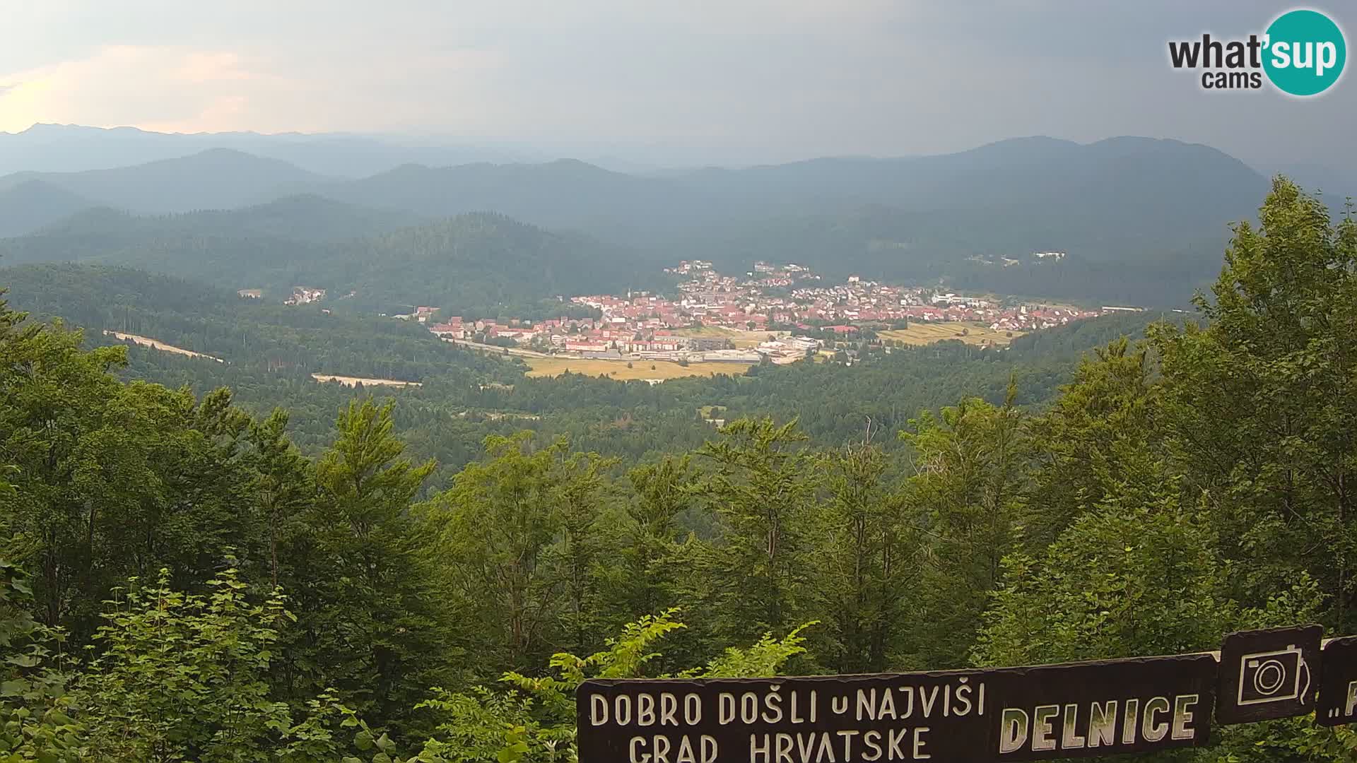 Panorama Delnice – vom Skigebiet Petehovac