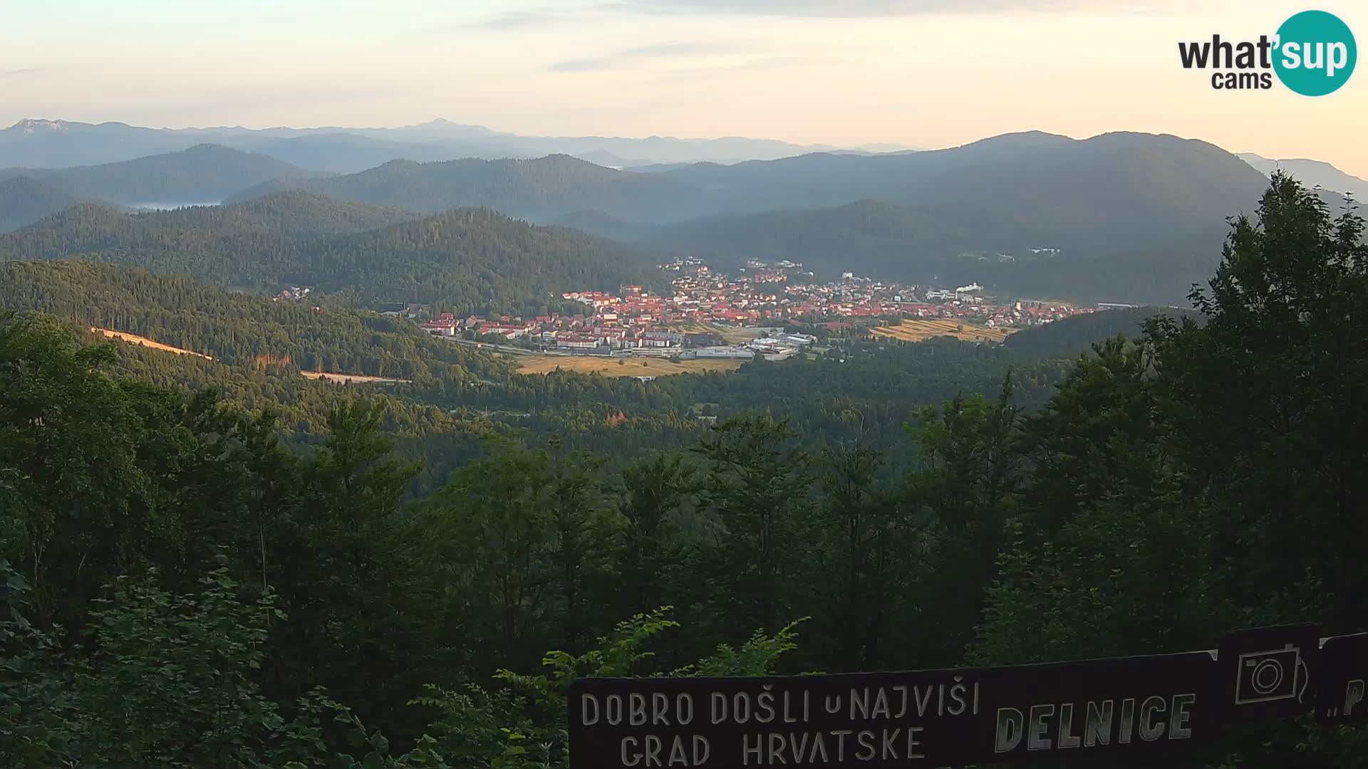 Panorama di Delnice – dalla stazione sciistica Petehovac