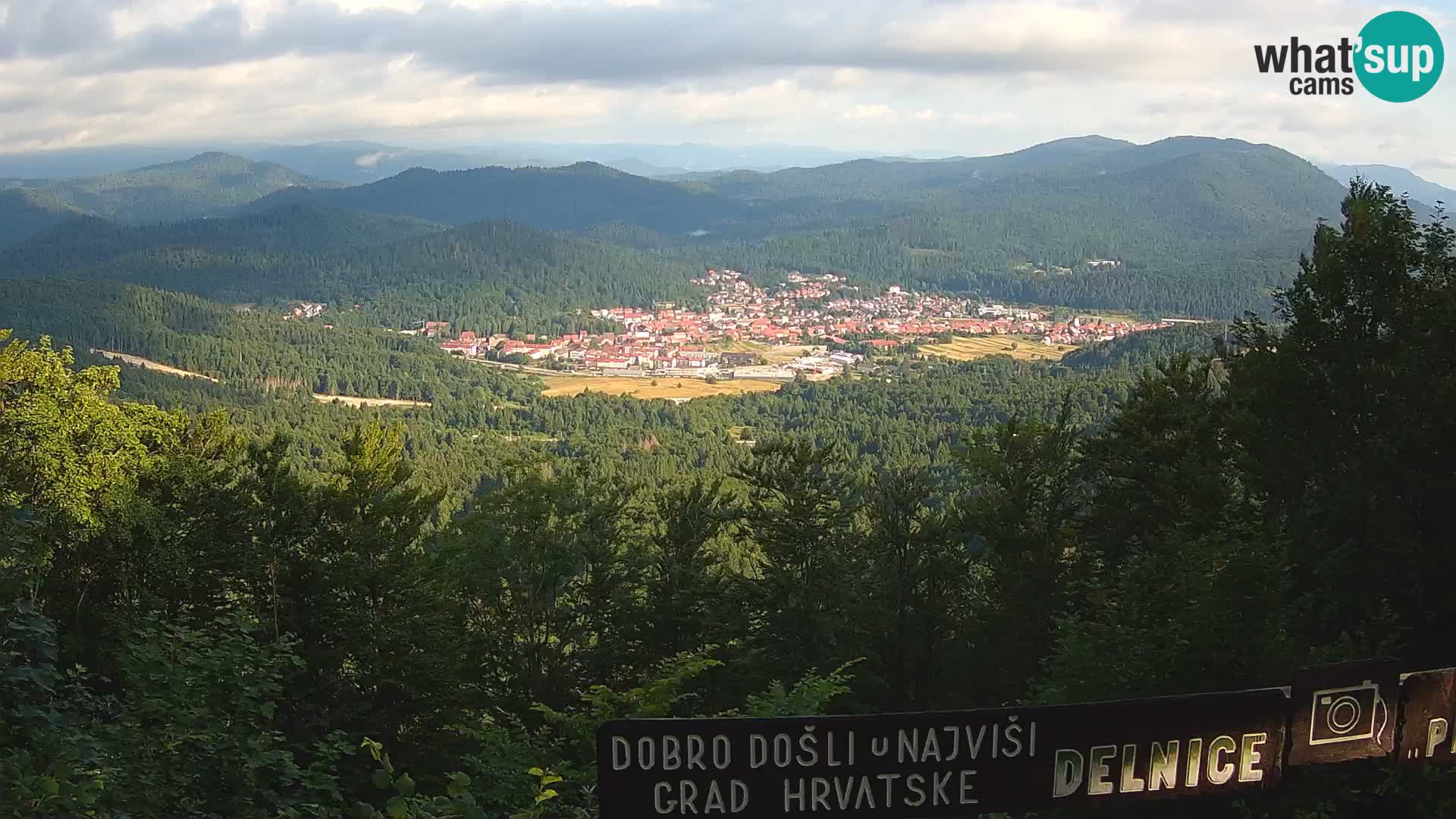 Panorama Delnice – vom Skigebiet Petehovac