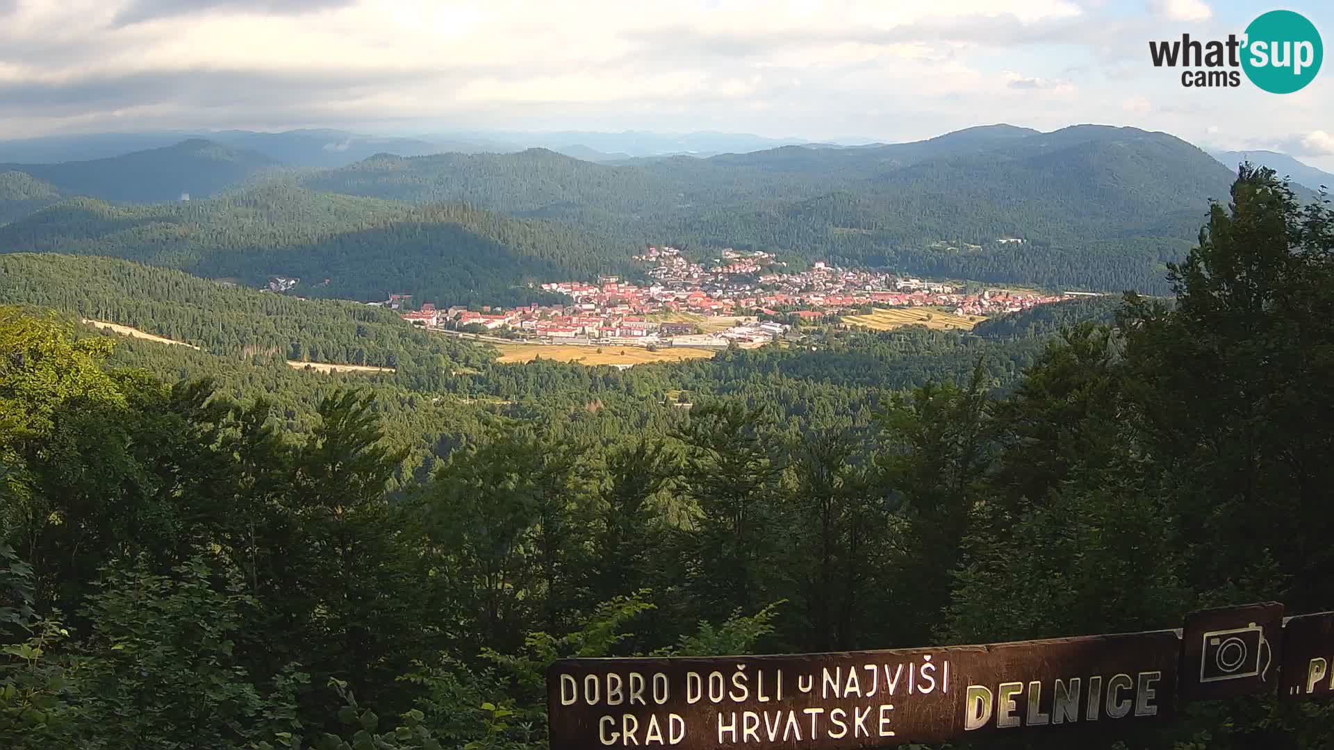 Panorama Delnice – vom Skigebiet Petehovac