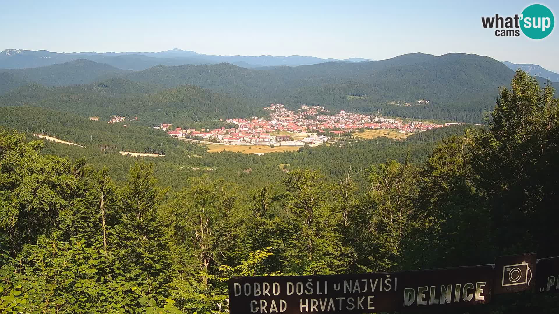 Panorama Delnice – vom Skigebiet Petehovac