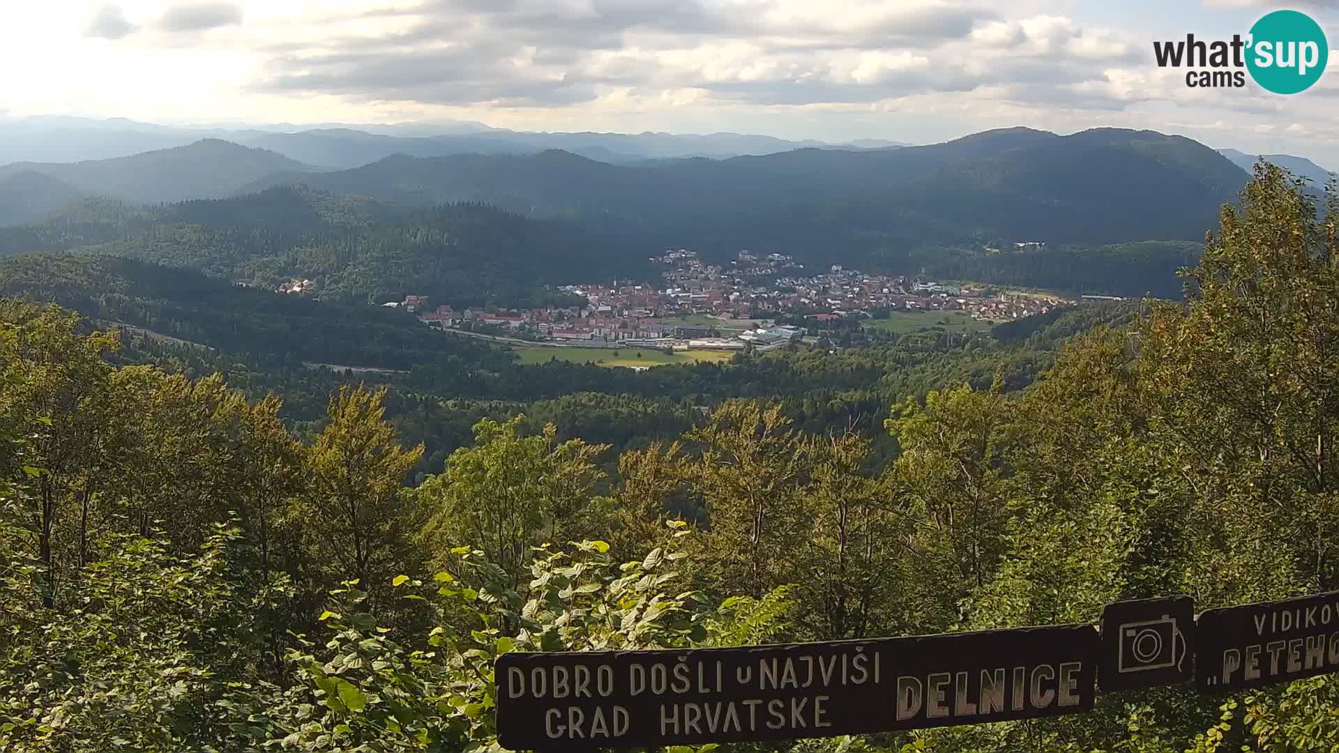 Panorama Delnice – vom Skigebiet Petehovac