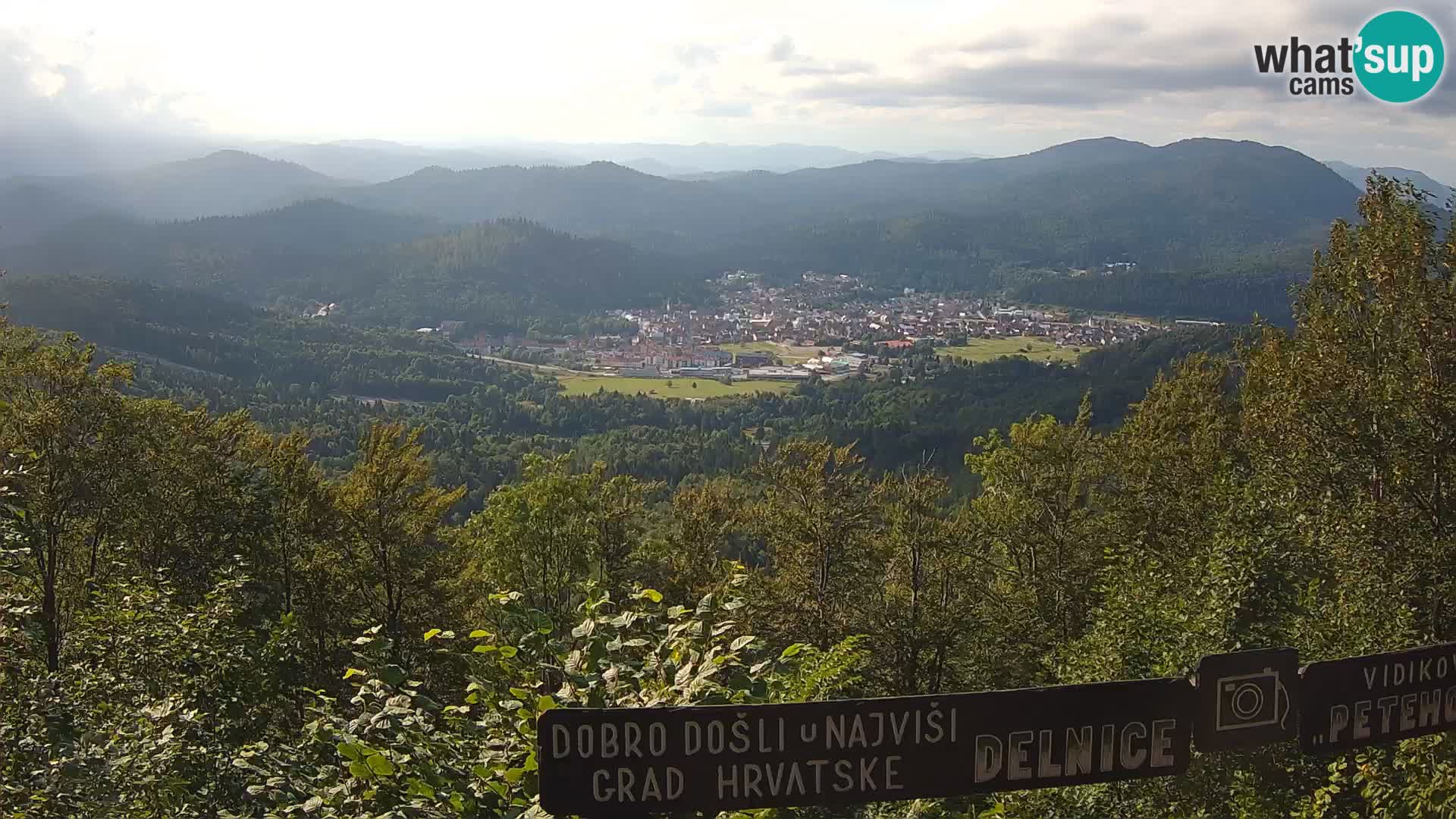 Panorama Delnice – vom Skigebiet Petehovac