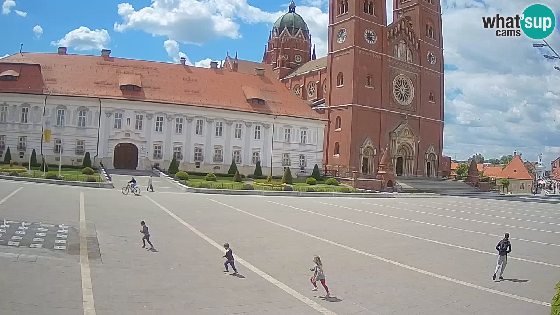 Kamera v živo Đakovo Katedrala Sv. Petra