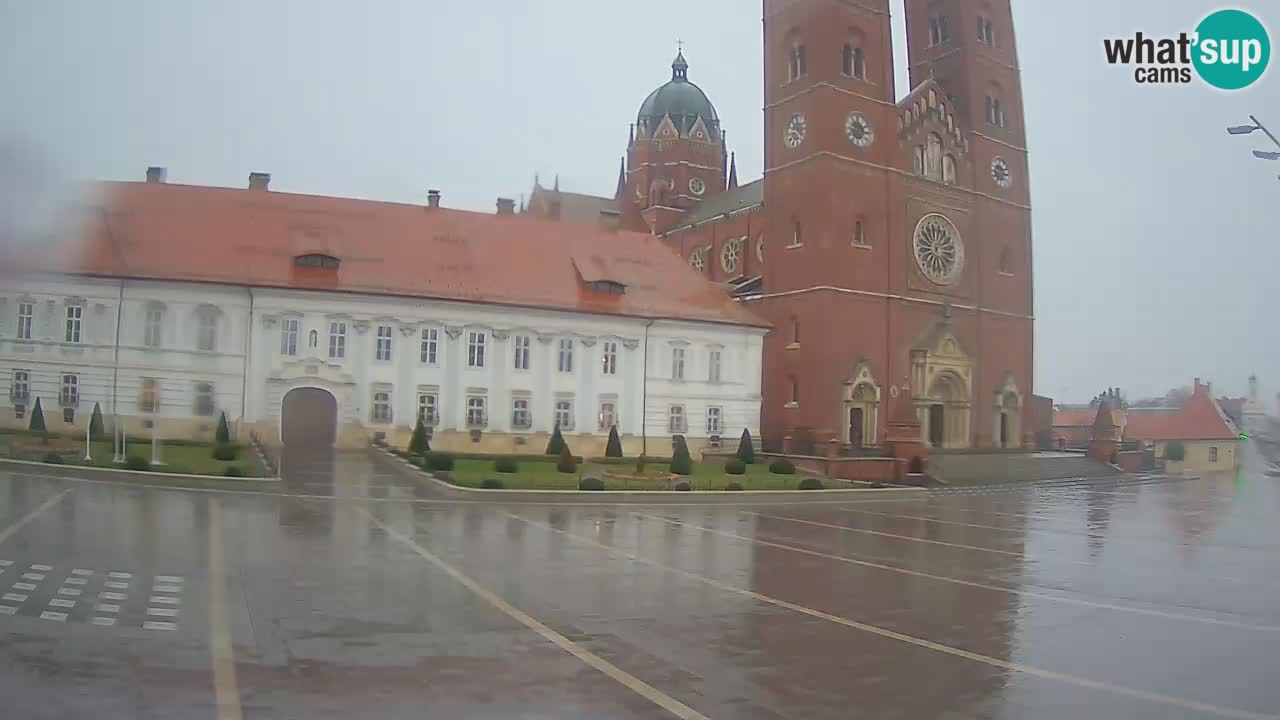 Kamera v živo Đakovo Katedrala Sv. Petra