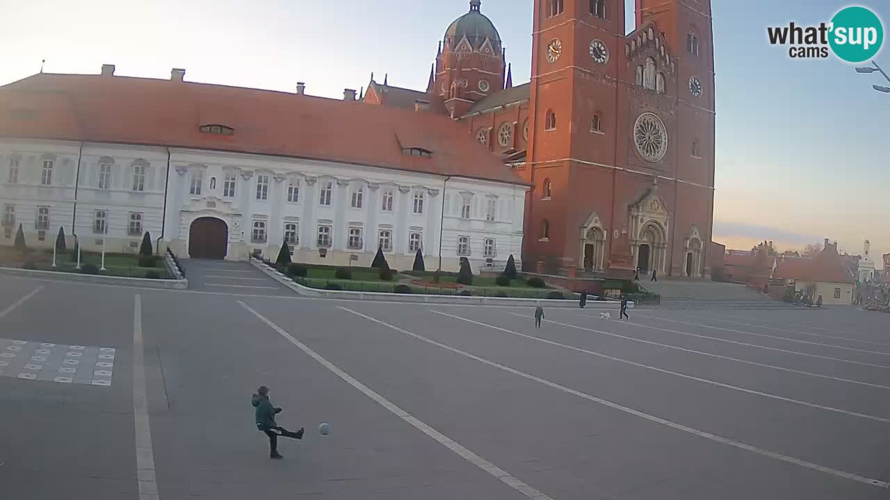 Webcam Đakovo Cathedral Sv. Petra