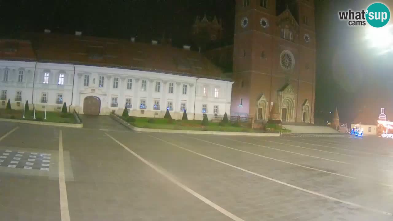 Webcam Đakovo Cathédrale Saint-Pierre