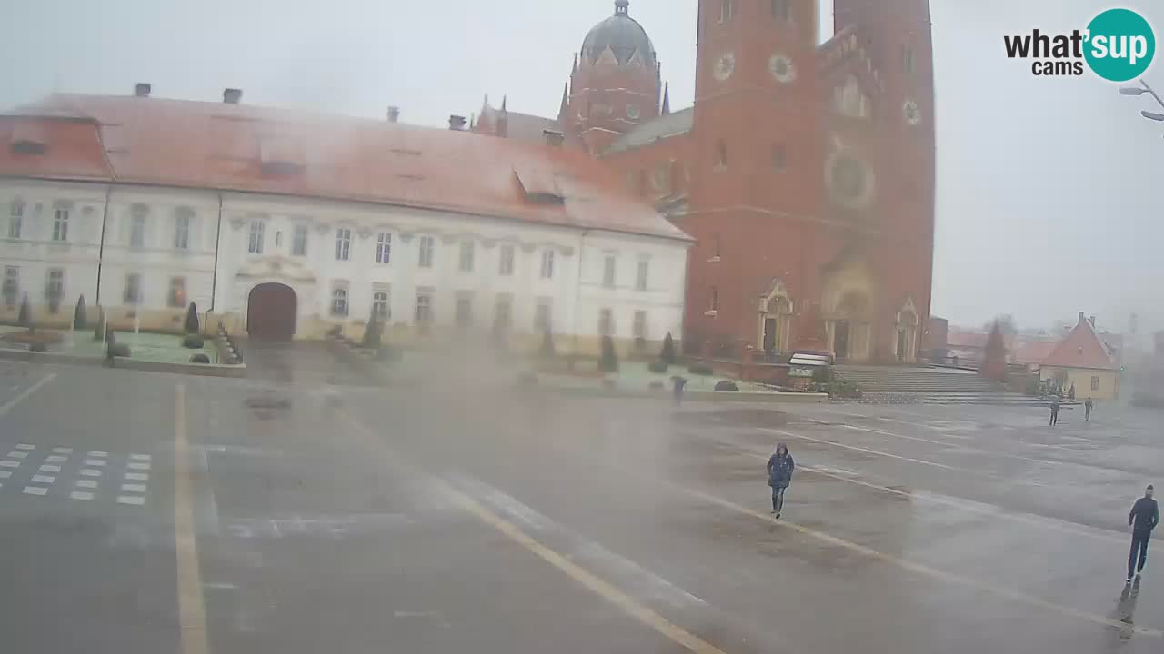 Webcam Đakovo Cathedral Sv. Petra