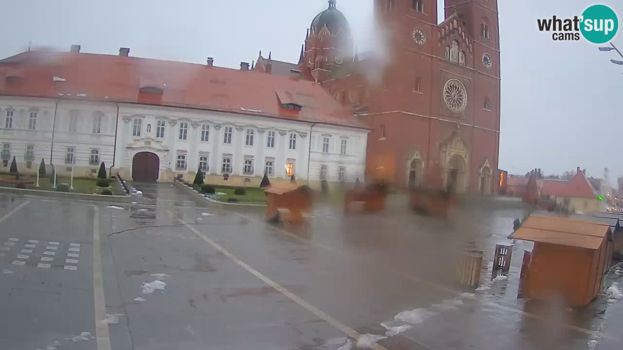 Webcam Đakovo Cathédrale Saint-Pierre