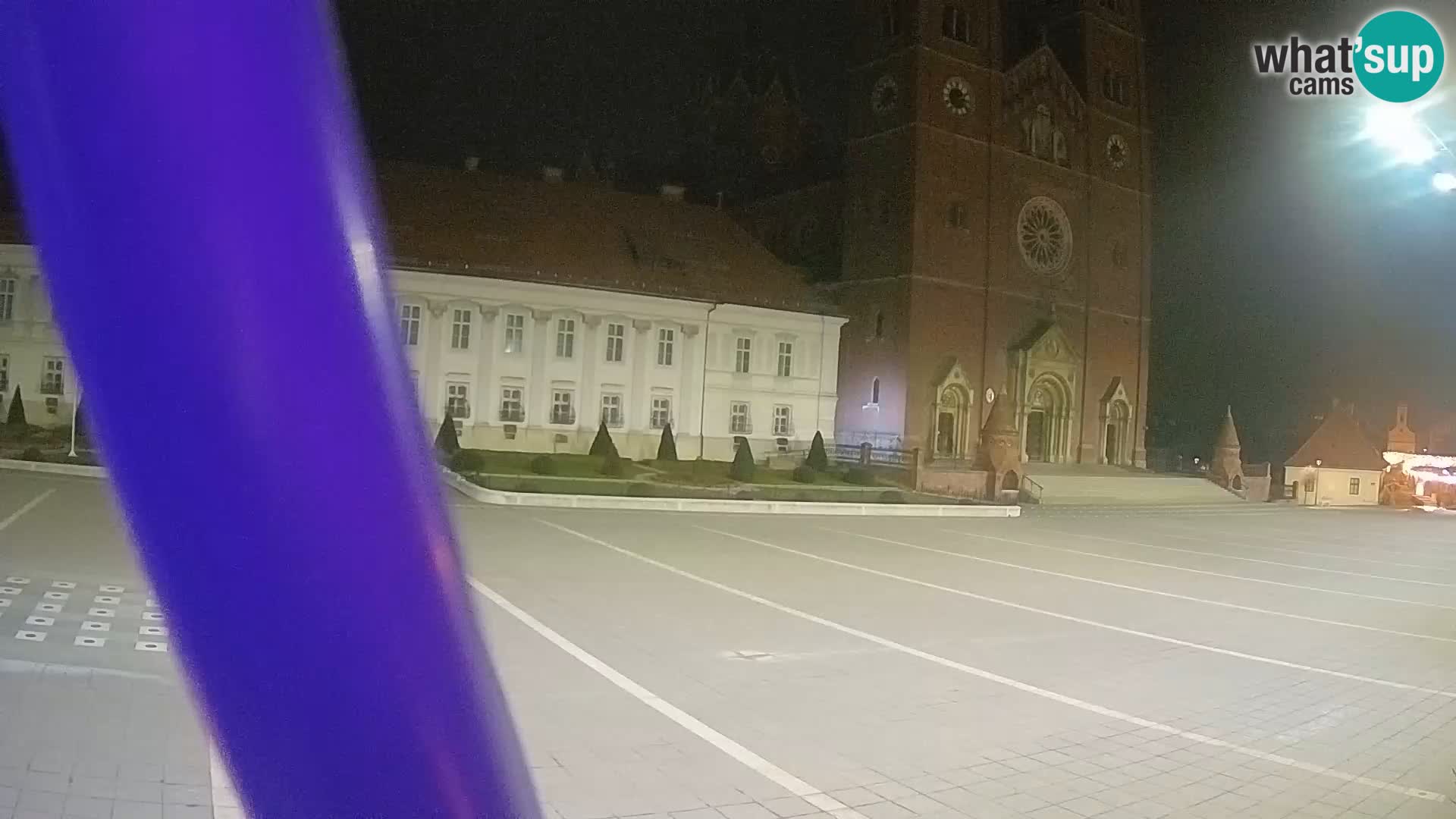 Camera en vivo Đakovo Catedral Sv. Petra