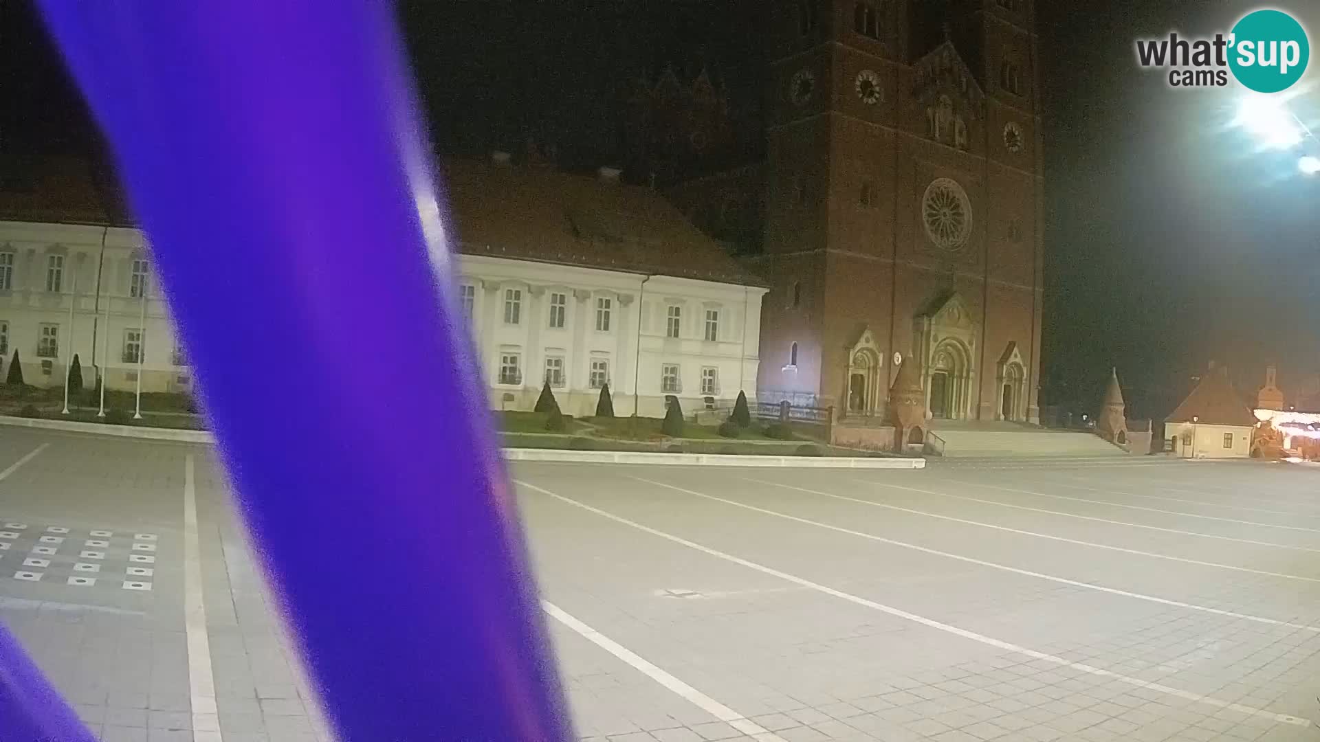 Camera en vivo Đakovo Catedral Sv. Petra