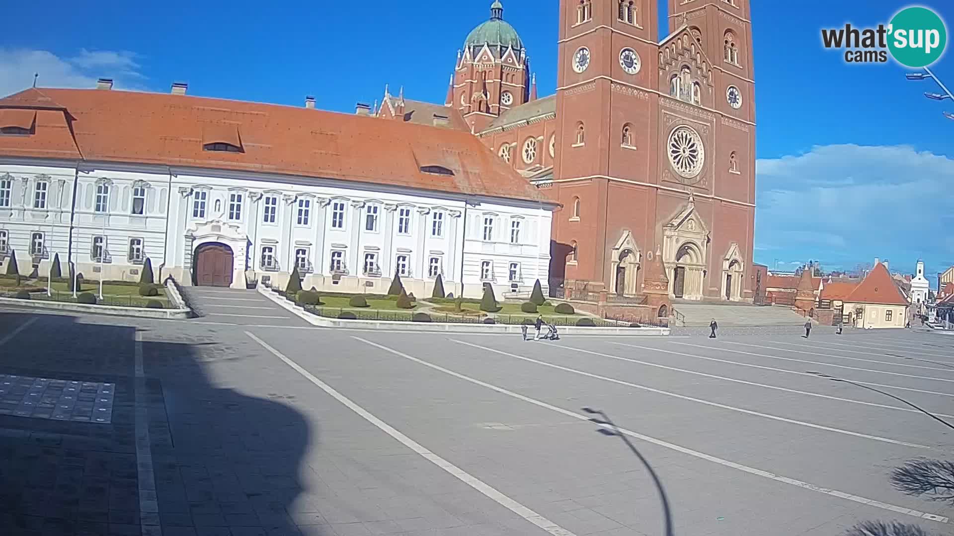 Camera en vivo Đakovo Catedral Sv. Petra