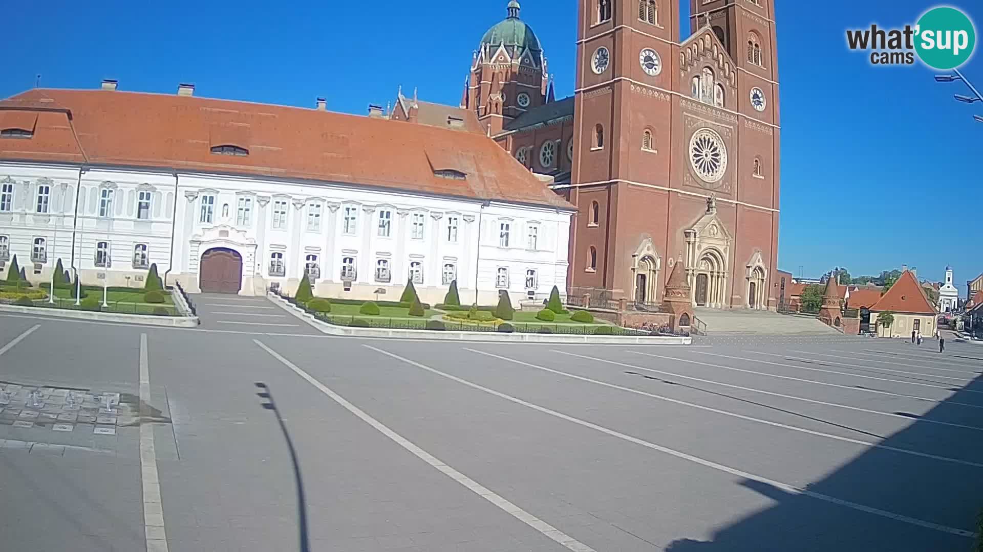 Camera en vivo Đakovo Catedral Sv. Petra