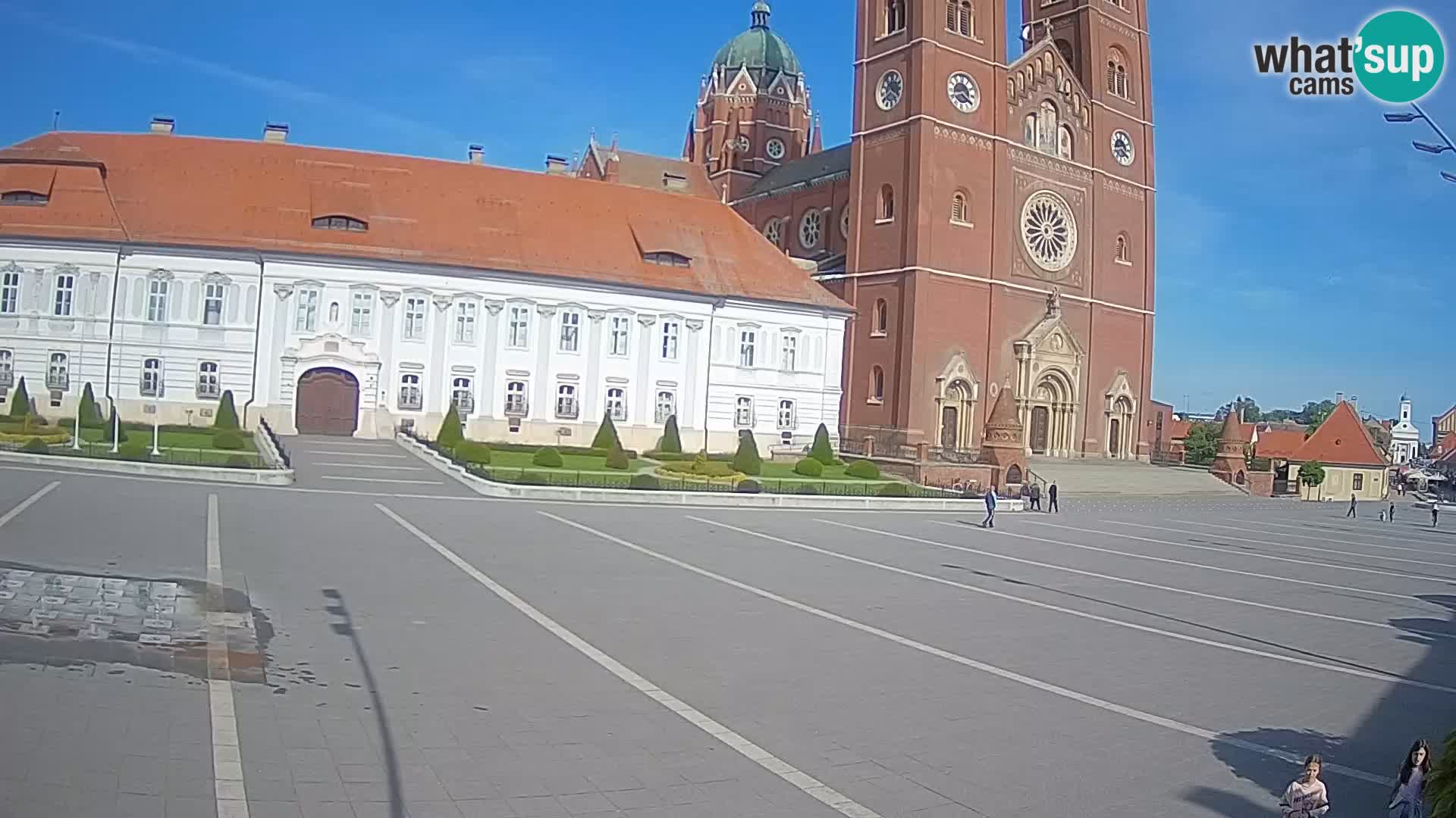 Camera en vivo Đakovo Catedral Sv. Petra