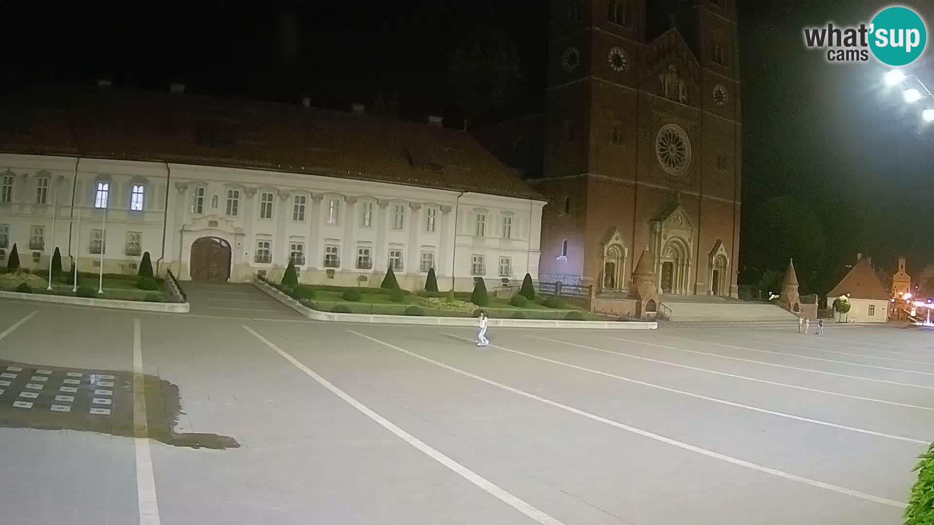 Camera en vivo Đakovo Catedral Sv. Petra