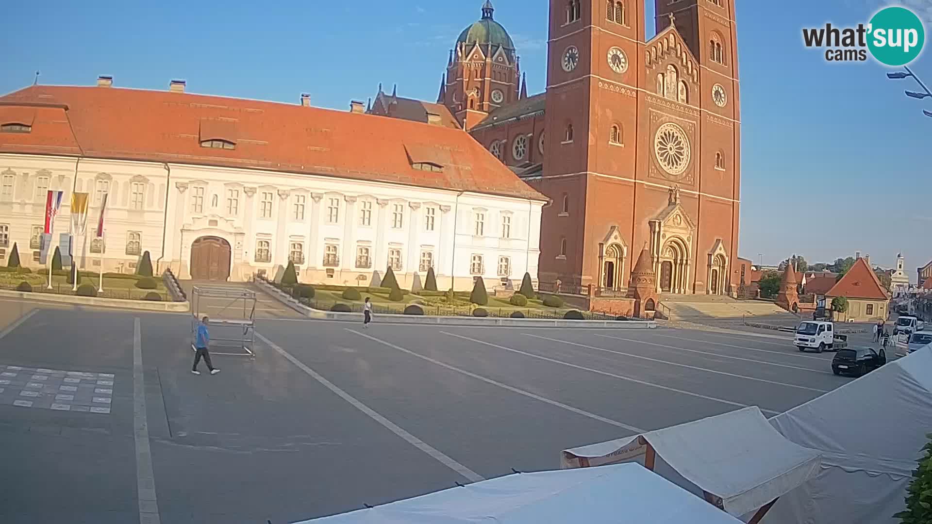 Camera en vivo Đakovo Catedral Sv. Petra