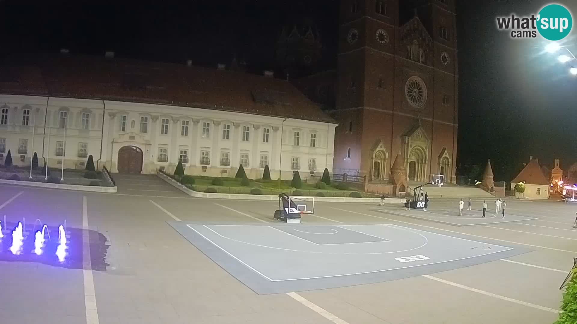 Camera en vivo Đakovo Catedral Sv. Petra