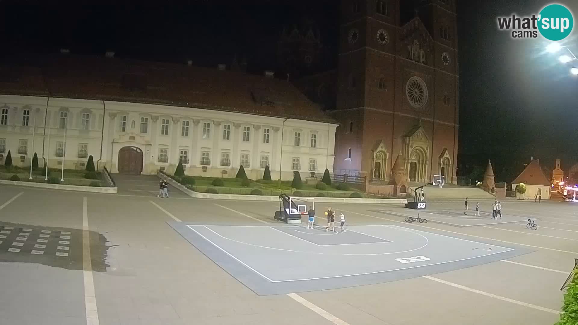 Camera en vivo Đakovo Catedral Sv. Petra