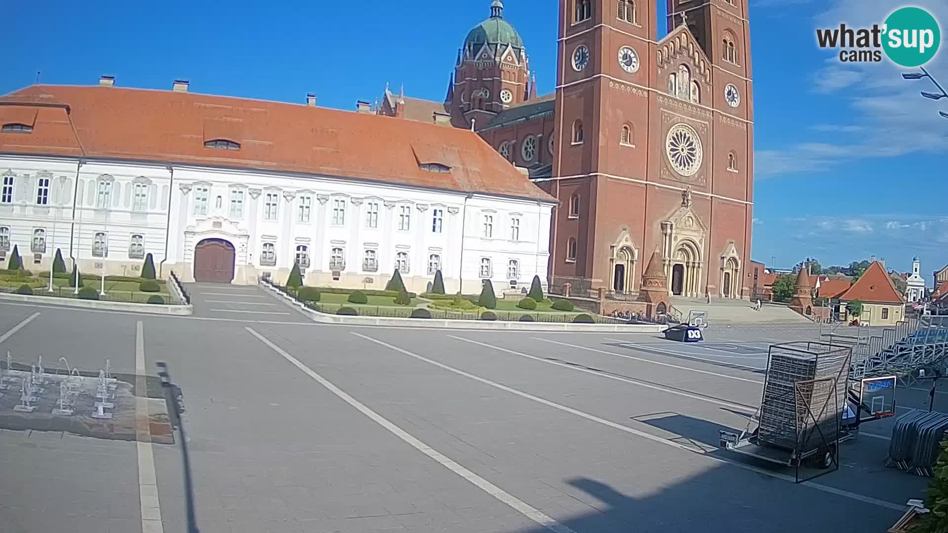 Kamera v živo Đakovo Katedrala Sv. Petra