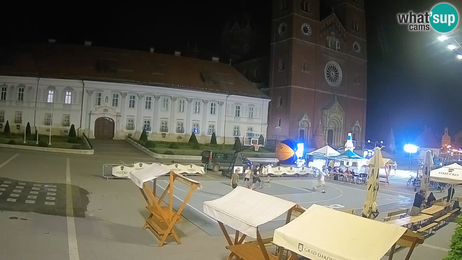 Camera en vivo Đakovo Catedral Sv. Petra