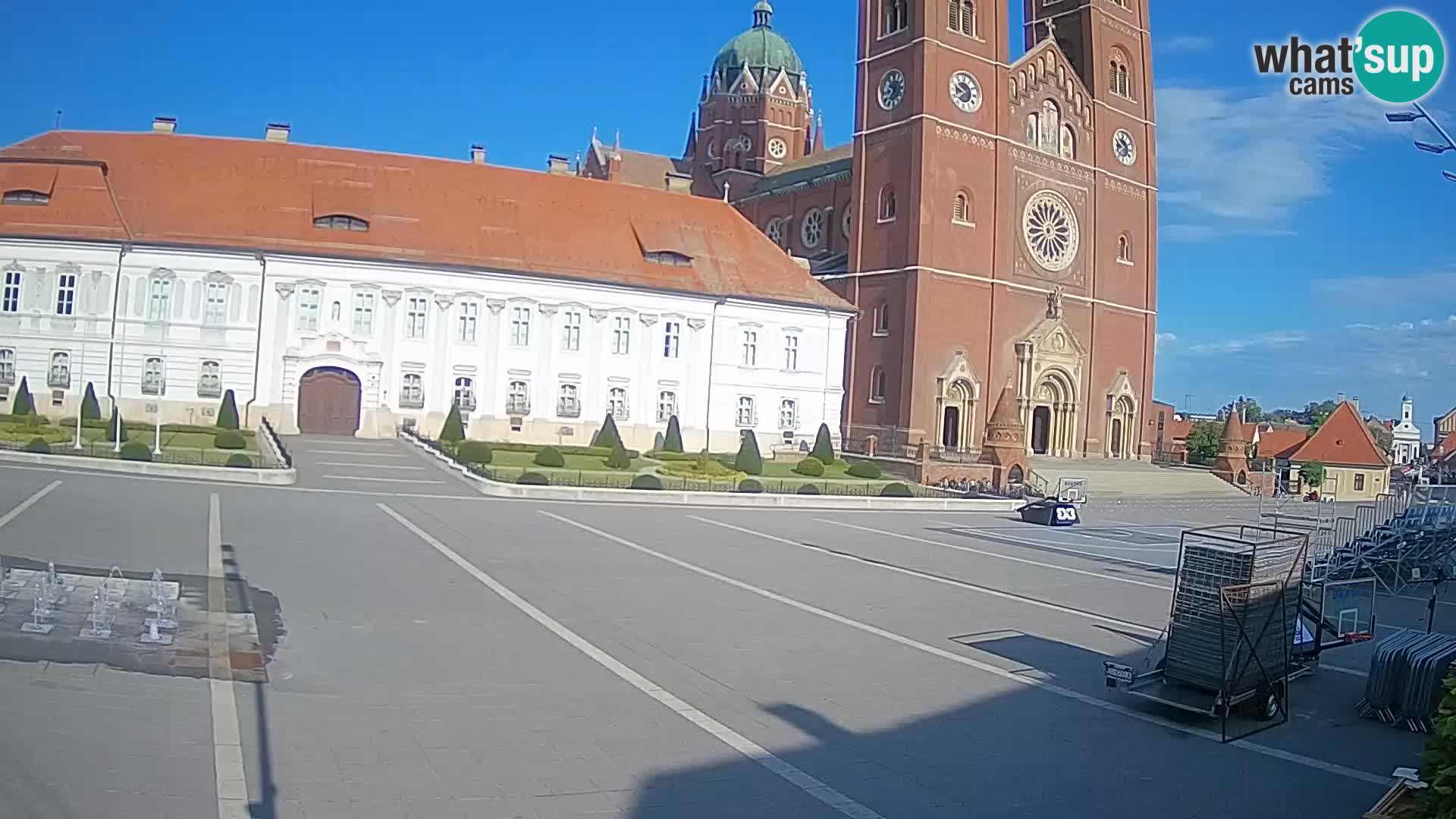Camera en vivo Đakovo Catedral Sv. Petra