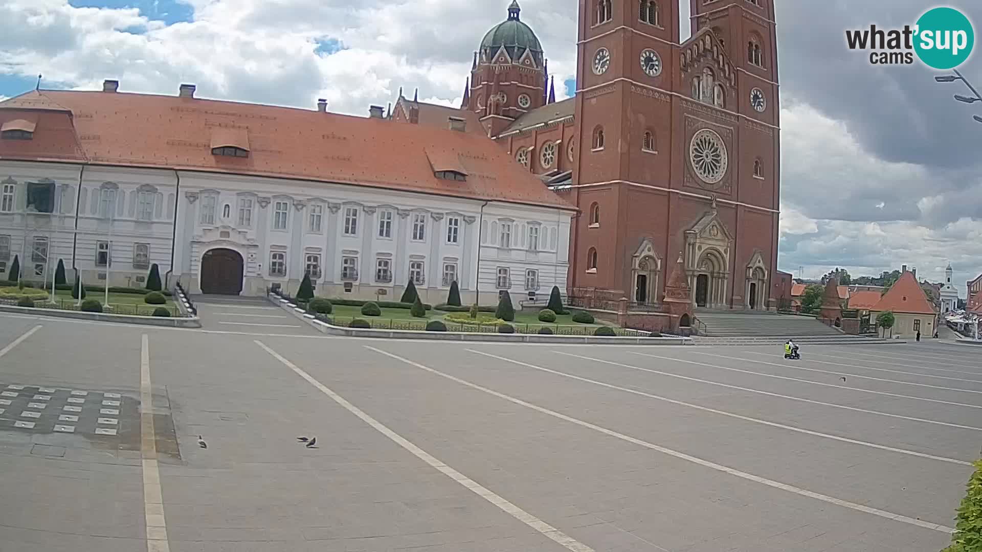 Kamera v živo Đakovo Katedrala Sv. Petra