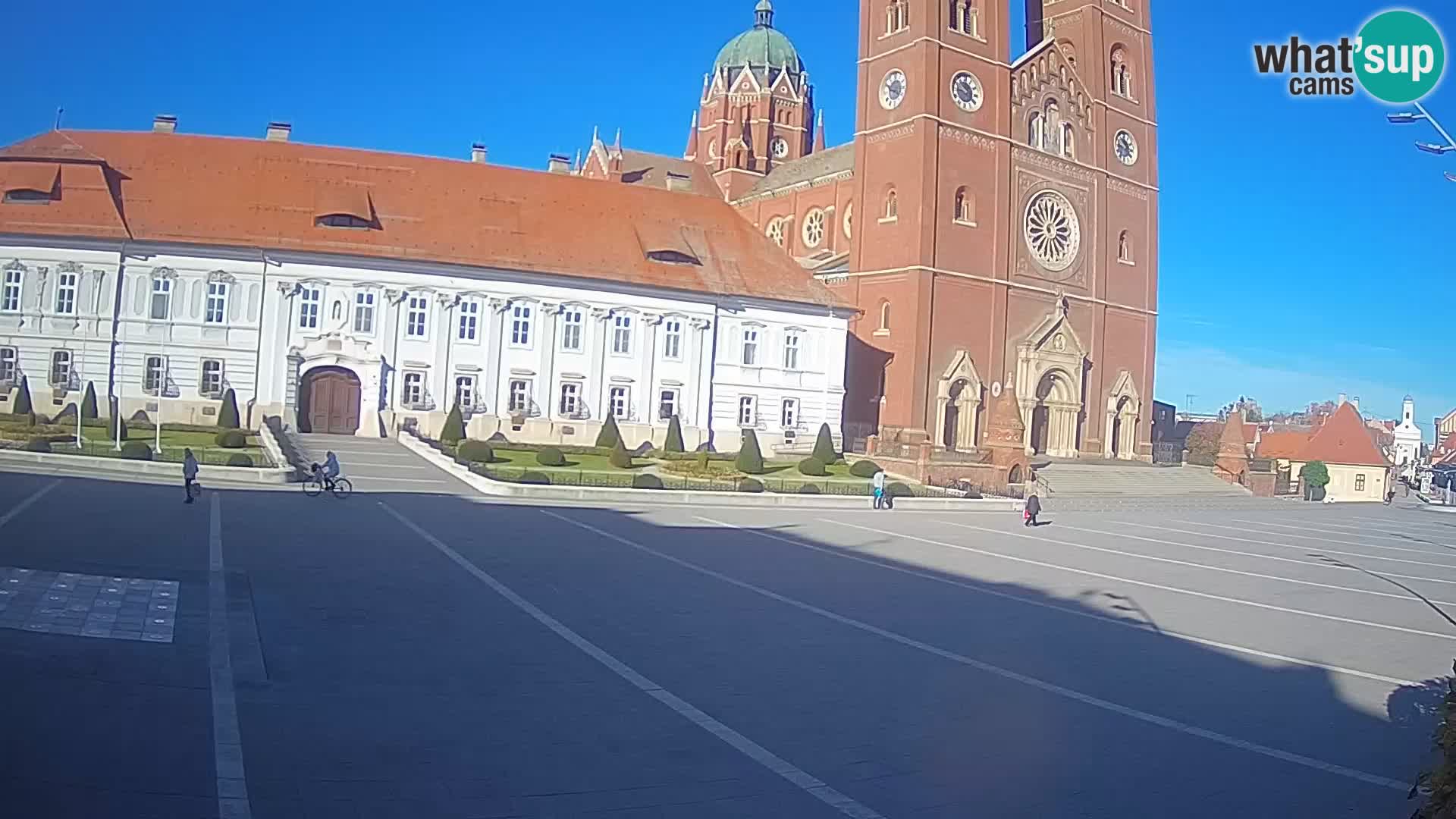 Camera en vivo Đakovo Catedral Sv. Petra
