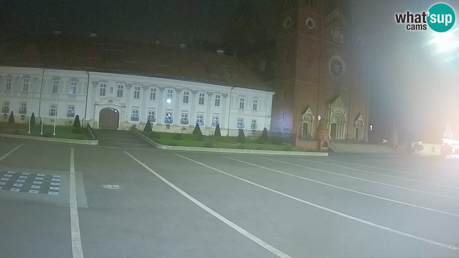Camera en vivo Đakovo Catedral Sv. Petra