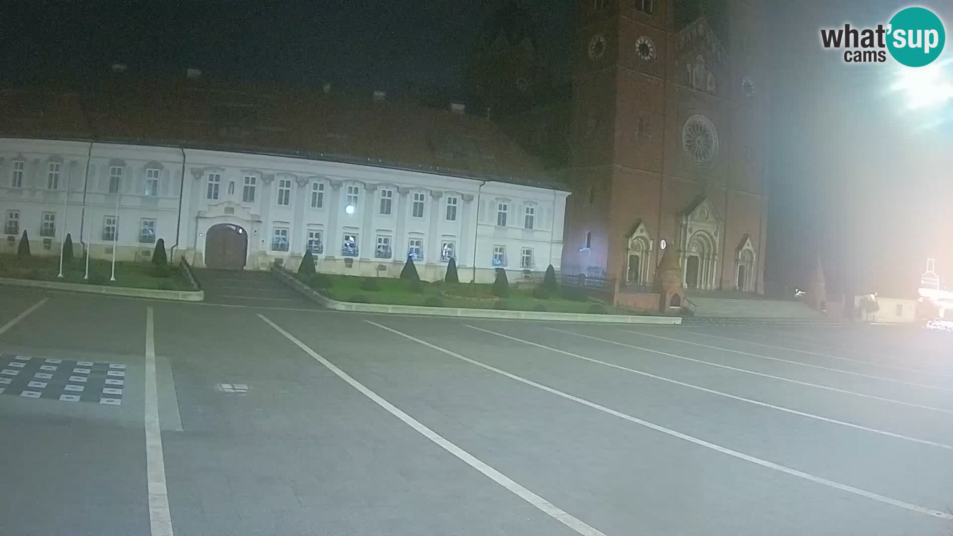 Camera en vivo Đakovo Catedral Sv. Petra